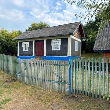 ПРОДАЄТСЬСЯ господарство с.Зеленів