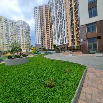Продается 2-х комн. квартира в ЖК 60 ЖЕМЧУЖИНА " на улице  Краснова ЖК 60 Жемчужина