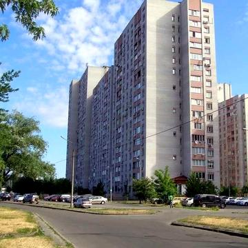 Оренда 2-к 75кв.м.  Ревуцького вул. 5  метро Харківська, Позняки. / гарний стан/
