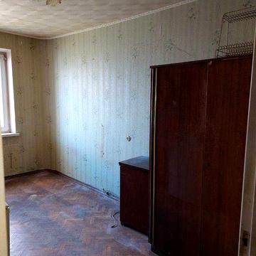 Продам 2к. квартиру вул. Нестайка ( Мільчакова ), 5  м. Лівобережна.