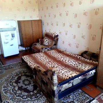 1 ком метро Индустриальная