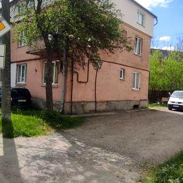 Терміново продам 2 км квартиру р-н Аеропорту, (кільце)!