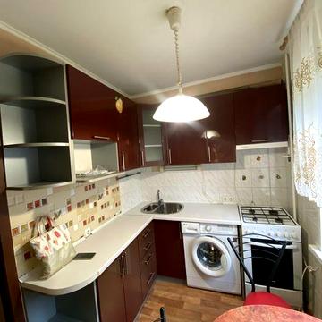 Продаж 1к квартири в Оболонському р-ні, вул. Вишгородська, 30м2