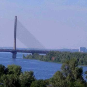 оренда євродвушка Дніпровська набережна 15-К вид на Дніпро