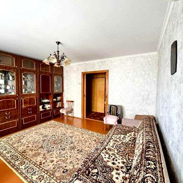 Продам 3к квартиру спецпроект 70м кирпичный дом Ярослава Мудрого( Глушко), рынок Киевский , Королева