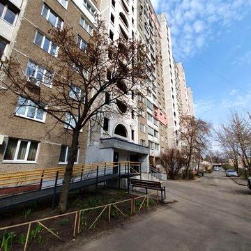 2к квартира, Бориспільська 34, 56м2, видова, парк, генератор