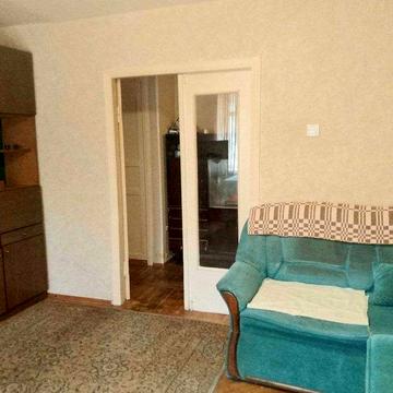 Сдаю 2х комнатную квартиру на Королева