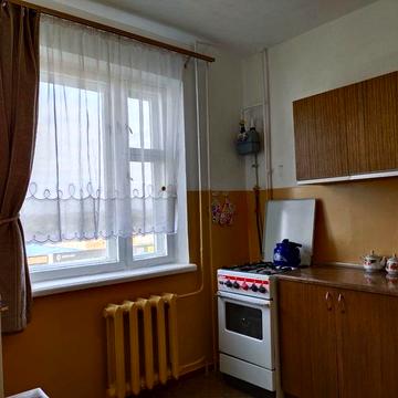 Здам 1 кімнатну квартиру на Героїв Крут 64 5 поверх Є все