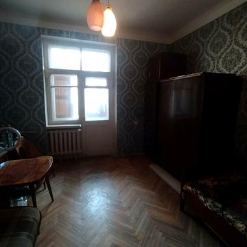 Лесі Українки бульв., 8