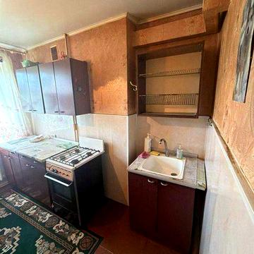 Продам 2-комнатную квартиру в высотном доме Левый берег