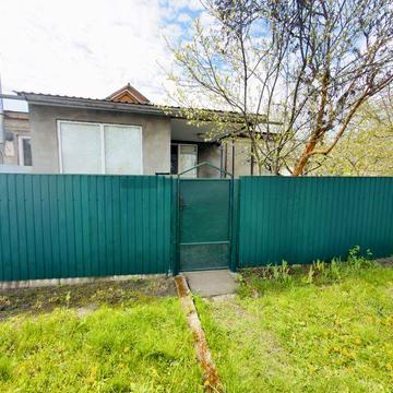 Продаж 1/2 будинку в с. Костянтинівка Черкаської обл