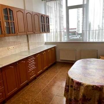 Срочная аренда 2 ком.кв.просп. Григоренко  39Б метро Позняки 5 минут ходьбы