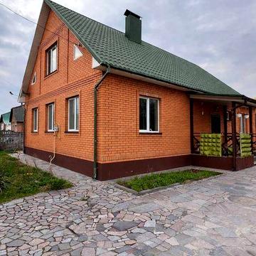 Здається будинок в районі цегельного