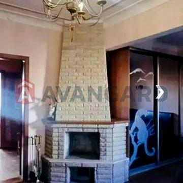 Продам  Мрію для Родини, три будинки , пр.Свободи, 183 м2