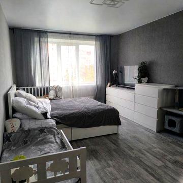 Продаж 1-к квартири