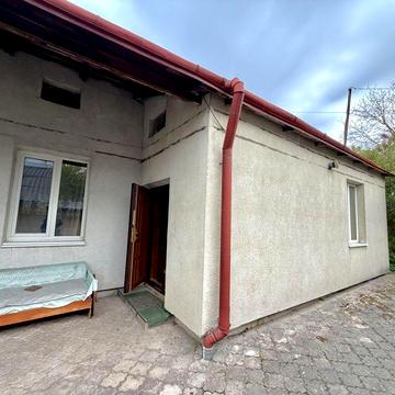 Оренда 2-кімнатний окремий будинок м. Львів, вул. Шевченка, 243  приватний сектор