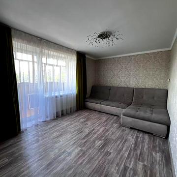 Видова 2к квартира, автономне опалення! пр.Миру