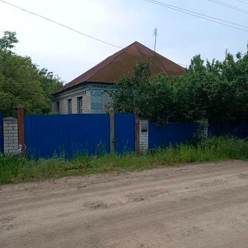 Будинок з городом в чудовому місці
