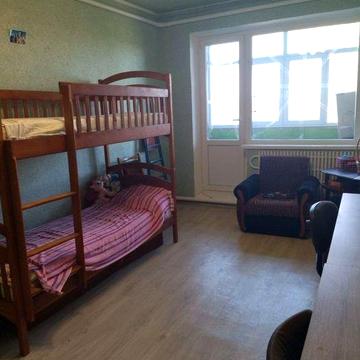 Продам квартиру смт . Новопокровка, Харківсько обл.