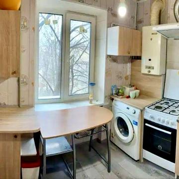 Продам 3к квартиру пр. А.Поля