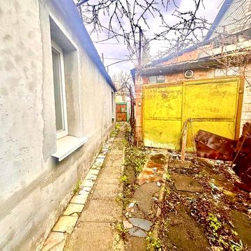 Продам 1/2 дома р-он Новые дома 1 мин Коммунальный рынок , газ, вода, центральная канализация