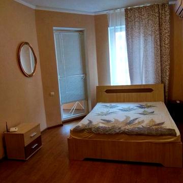 Квартира на Небесной Сотни