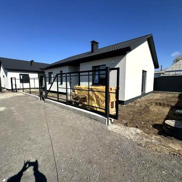 Продаж будинку з ремонтом центр без комісії