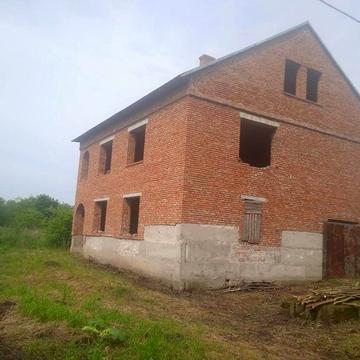 Продаж незавершеного будинка. Львівська область Стрийський район м. Ходорів
