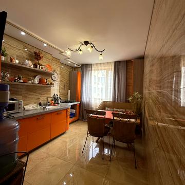 None 120000.0 USD