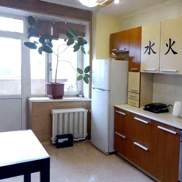 Бажана,14, 3-кімнатна квартира 95 м², Осокорки/Позняки, 3- й поверх. Можливий обмін на 2-кімнатну схожого класу з доплатою ЖК Бажана,14