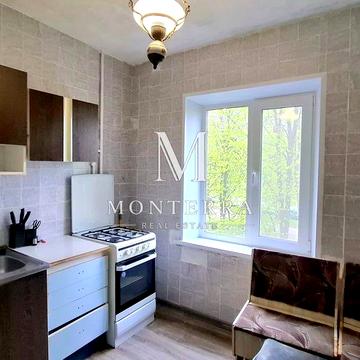 Продаж 2-кімнатної квартири з ремонтом вул. Романа Ратушного Соломянський р-н