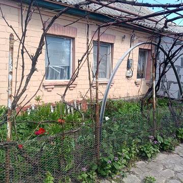 Продам будинок в с.Семиполки.вул.Київська.ціна-40000у.е