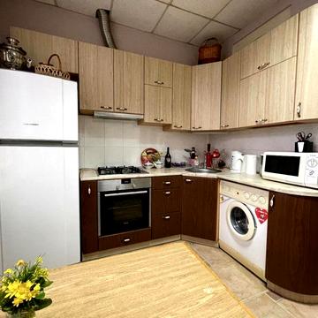 Продам 3к сталинку Нагорка пр Гагарина Науки ул Глобинская,1