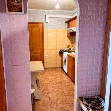 Продам 2-х кімнатну квартиру