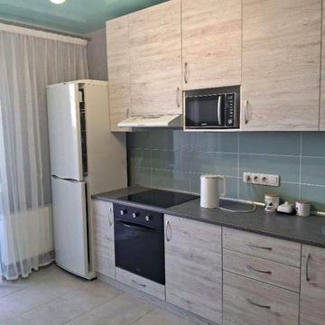 2 квартира ЖК радужный новострой Турбоатом и дворец спорта