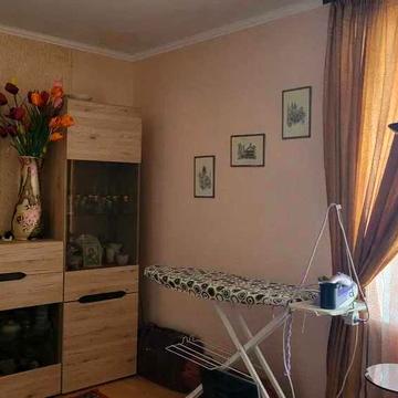 Оренда 1-но кімнатної квартири в Замостянському районі, стан добрий чиста та охайна, є необхідна техніка та меблі для життя, МОЖНА З ТВАРИНКОЮ