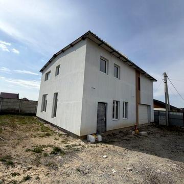 Продаж просторого будинку в Струмівці