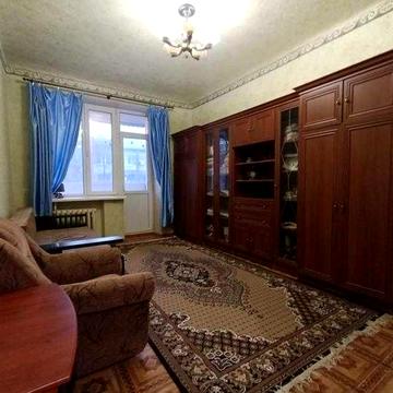 2к квартира на ХТЗ, вулиця Миру