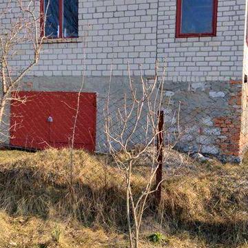 Продам дачний будинок