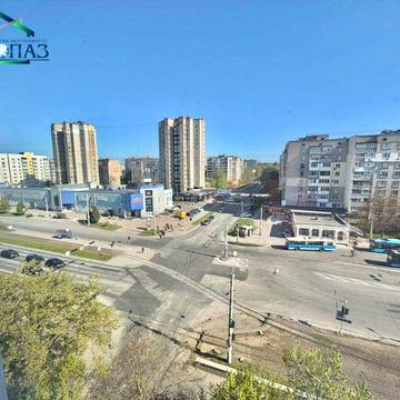 Продаж 2км квартира по вул. Келецька 117