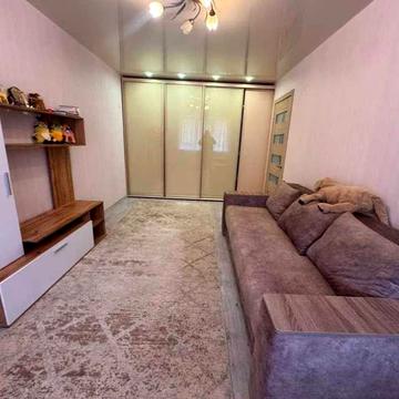 Продам 1 комн квартиру  Ремонт Укомплектована  метро Индустриальна OA
