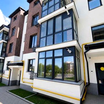 Одна з найдешевших 2-х кімнатних квартир  в новобудові. Площа 53 кв.м, в ЖК квартири розкуплені, активно робляться ремонти. Можливо під ДЕРЖПРОГРАМИ ЖК Нова Корея
