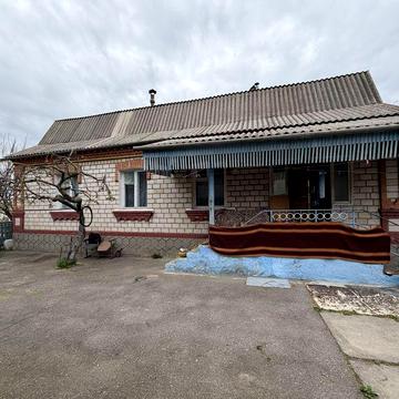 Продам частину будинку  в селі Бохоники