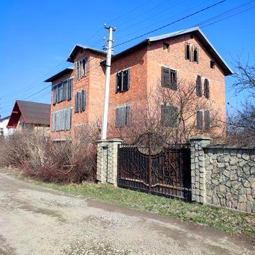 Продаж будинок с.Черніїв