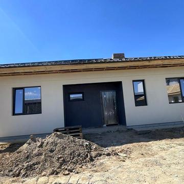 БЕЗ КОМІСІЇ Будинок 97м2 з терасою 22м2 на 5 сотках у с. Нове