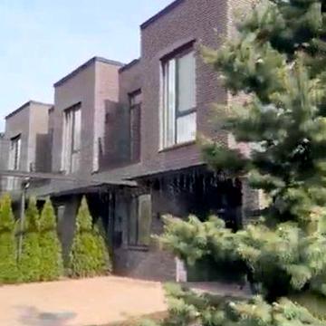 Таунхаус 112 м² біля лісу | Свій двір + паркомісце  | Eastville