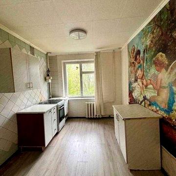 Продам 2-комн квартиру Чешка низ Кирова, Поля Сертификат NK