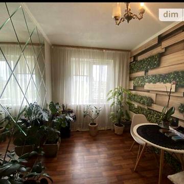 Продаж 5к квартири ЖМ Перемога