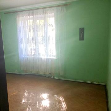 ПІВДГЗК  Автономка сталінка трикімнатна , Добролюбова