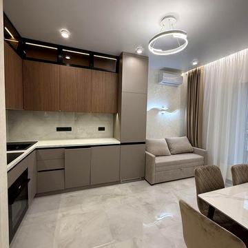 Продам  квартиру 41 м2  ( Краснова )   Вид Иподром и Море Топ локация ЖК Кадор сити